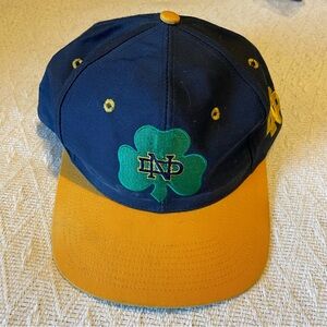 Vintage Notre Dame Fighting Irish Clover Navy Hat Fitted Size 7 1/2 POC